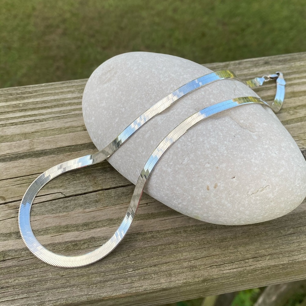 Herringbone .925 Sterling Silver necklace made in Italy